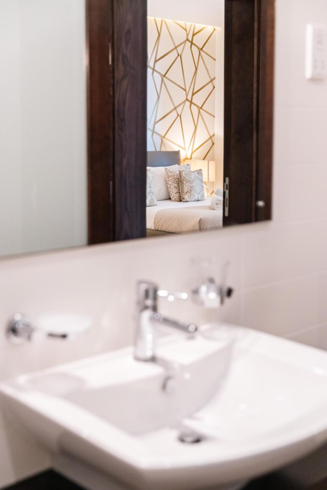 Luxury Seafront 3Br With Pool By Arcobnb 斯利马 外观 照片