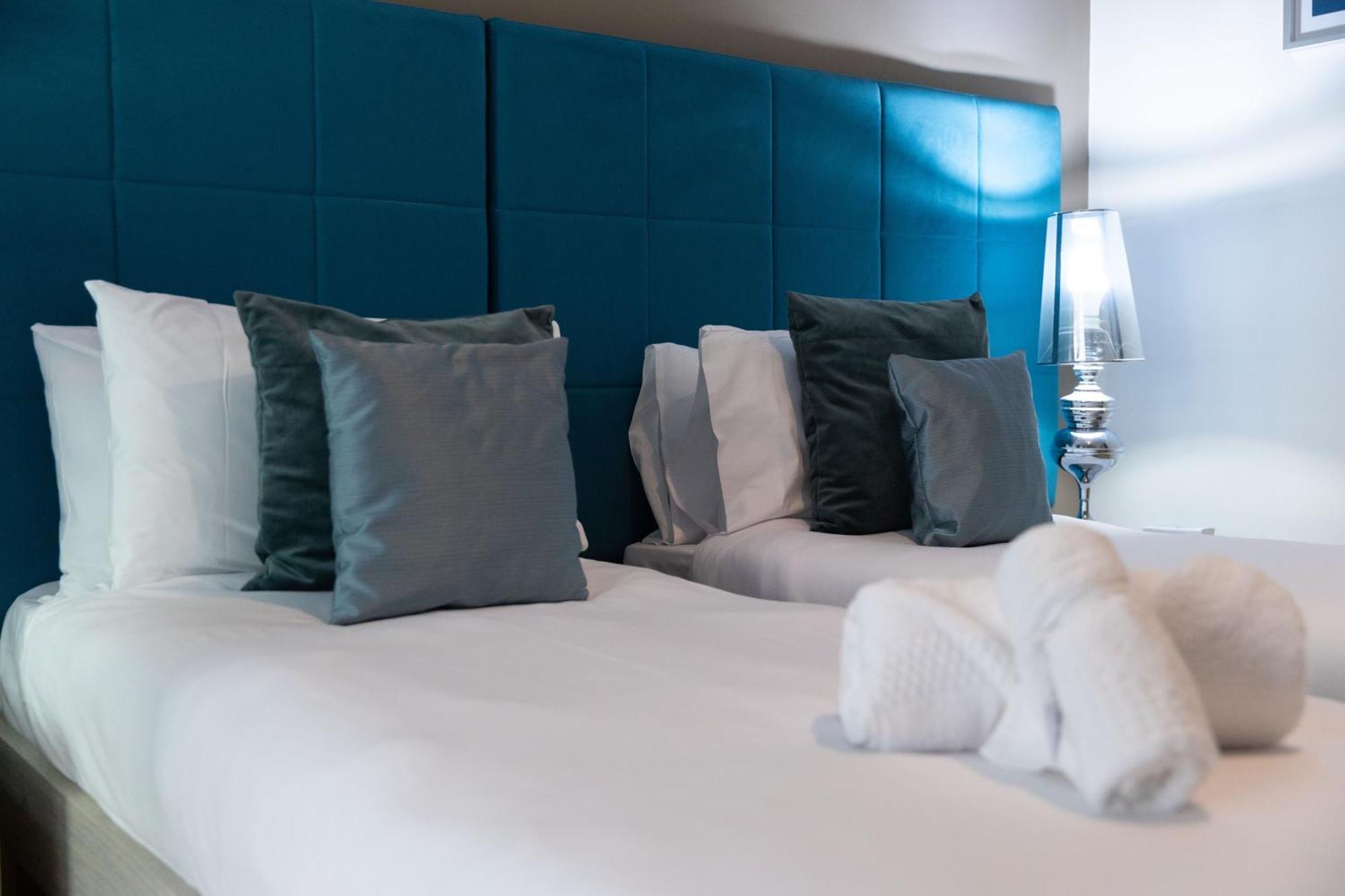 Luxury Seafront 3Br With Pool By Arcobnb 斯利马 外观 照片