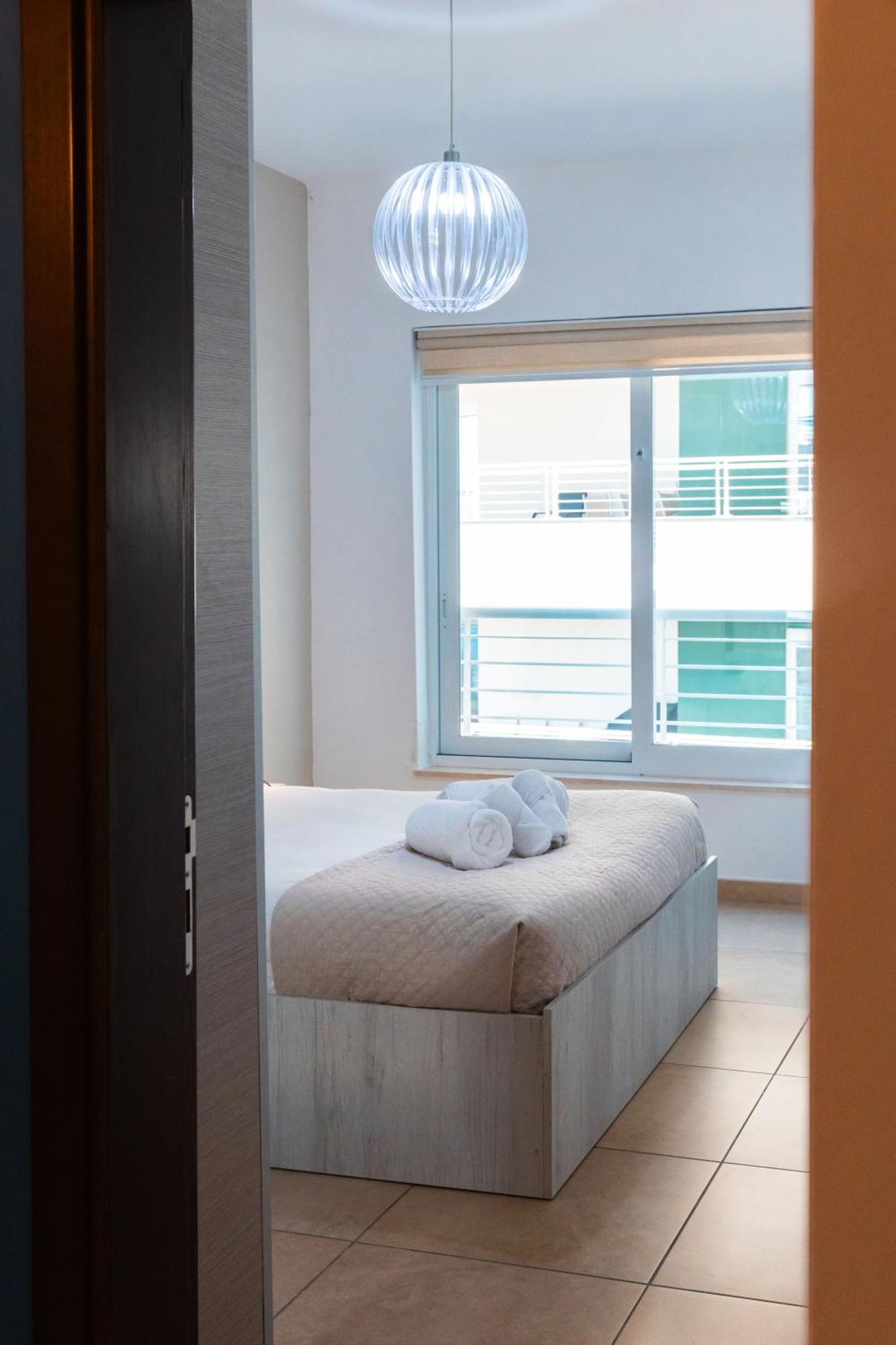 Luxury Seafront 3Br With Pool By Arcobnb 斯利马 外观 照片