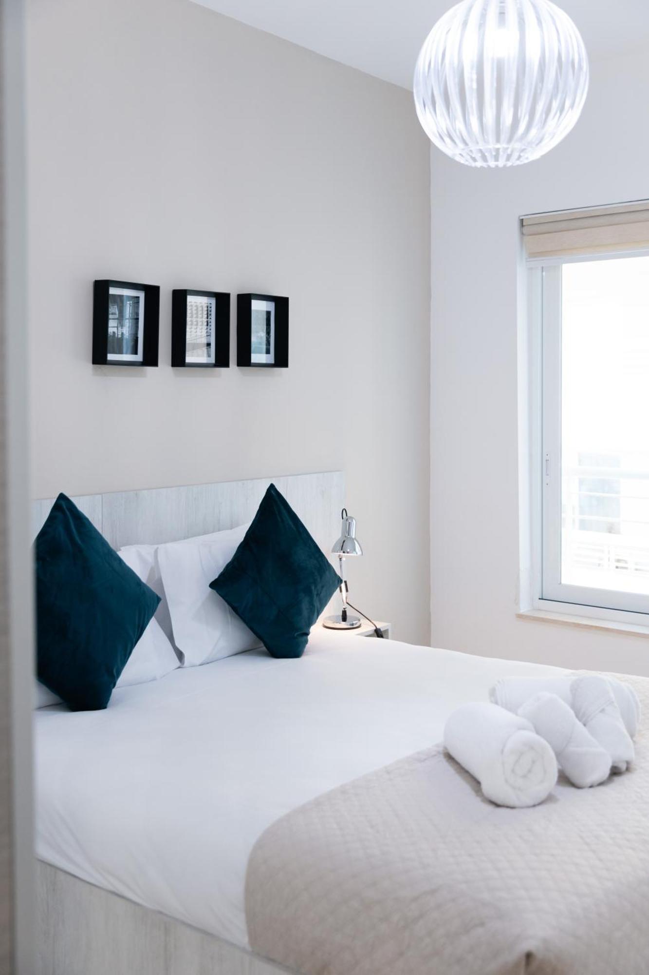 Luxury Seafront 3Br With Pool By Arcobnb 斯利马 外观 照片