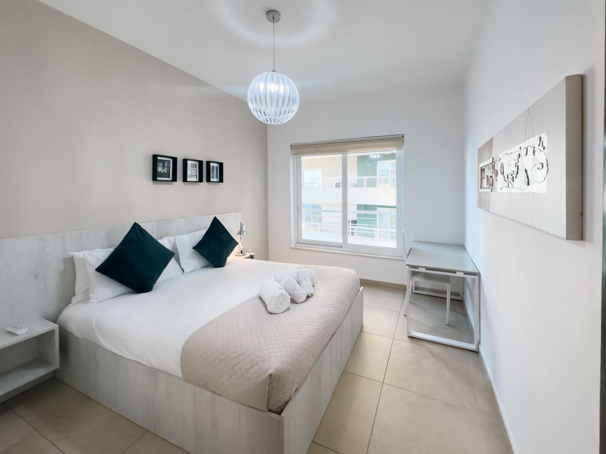 Luxury Seafront 3Br With Pool By Arcobnb 斯利马 外观 照片