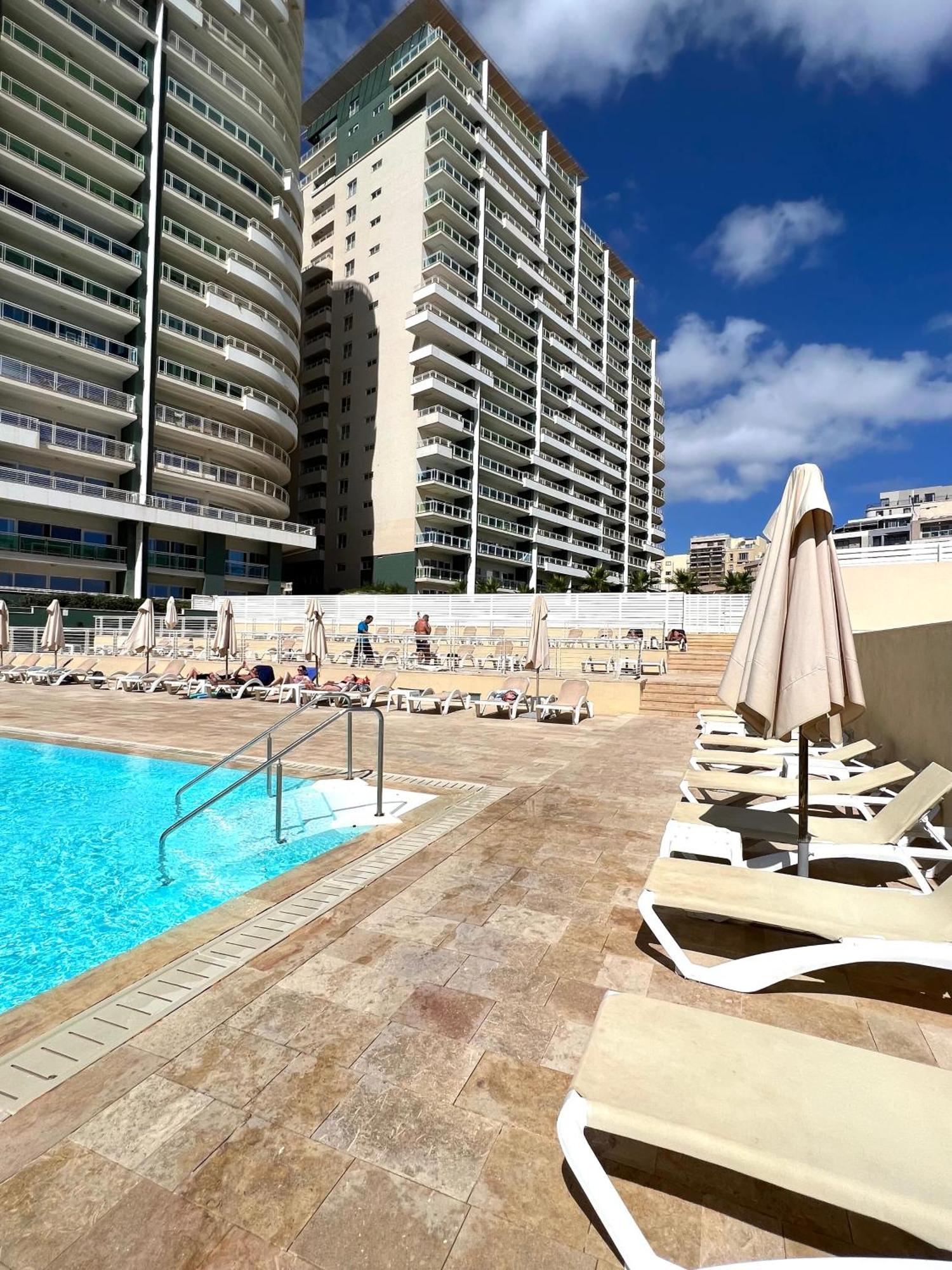 Luxury Seafront 3Br With Pool By Arcobnb 斯利马 外观 照片